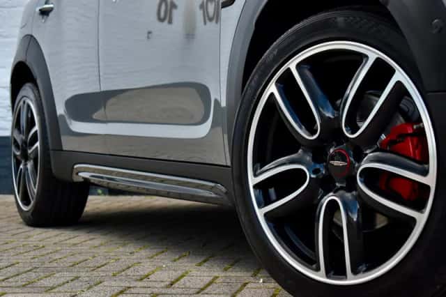 MINI Countryman (2018) thumbnail 40