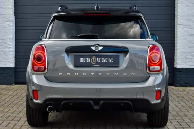 MINI Countryman (2018) thumbnail 6