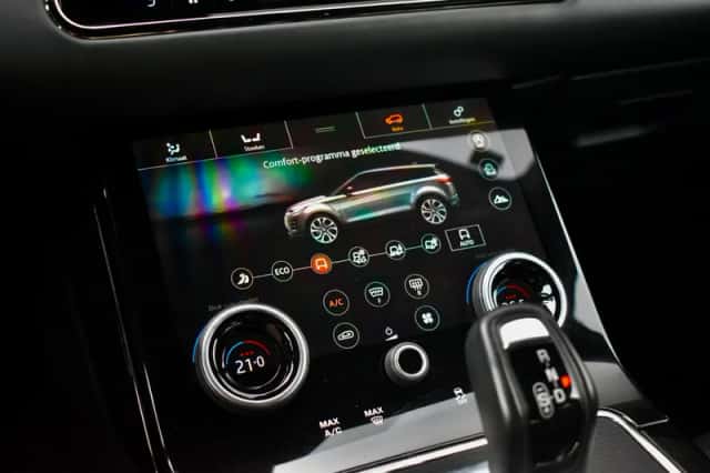 Land Rover Range Rover Evoque (2020) thumbnail 17