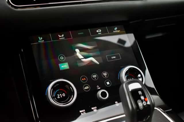 Land Rover Range Rover Evoque (2020) thumbnail 57