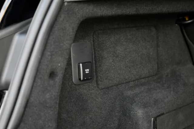 Land Rover Range Rover Evoque (2020) thumbnail 64