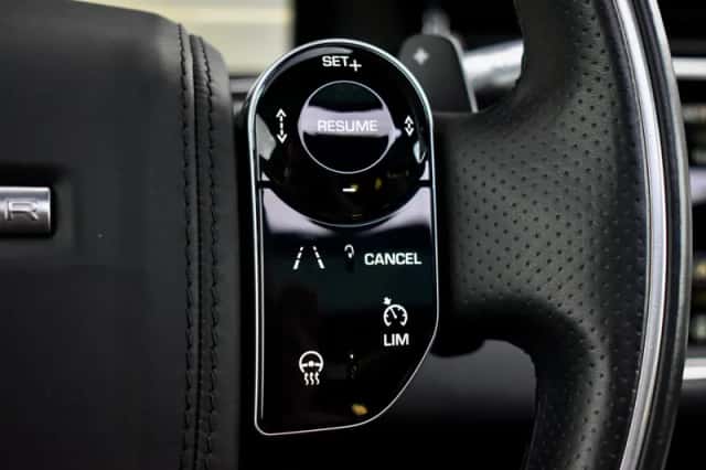 Land Rover Range Rover Evoque (2020) thumbnail 10
