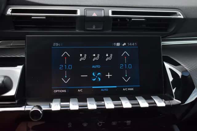 Peugeot 508 (2019) thumbnail 17