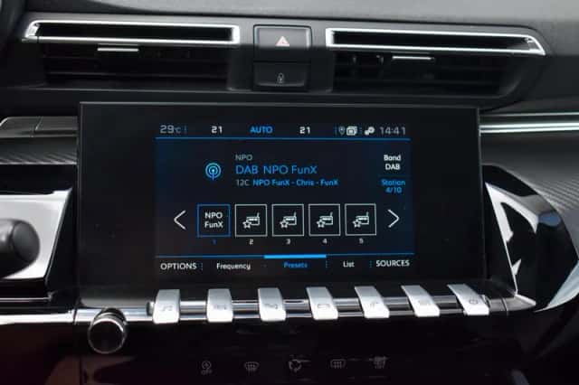 Peugeot 508 (2019) thumbnail 50