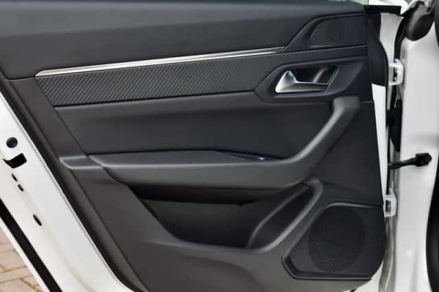 Peugeot 508 (2019) thumbnail 53