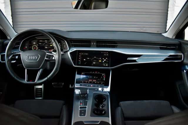 Audi A6 (2021) thumbnail 3