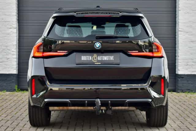 BMW X1 (2023) thumbnail 6