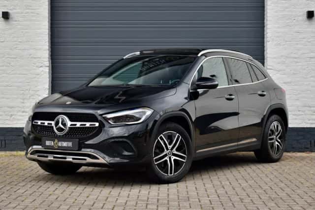 Mercedes-Benz GLA (2020) thumbnail 1