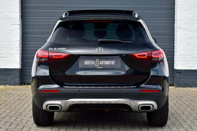Mercedes-Benz GLA (2020) thumbnail 6