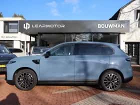 Leapmotor B10 (2026) thumbnail 2