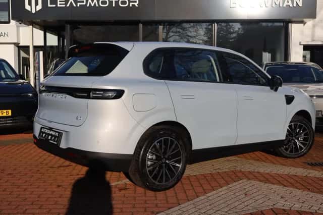 Leapmotor B10 (2026) thumbnail 4