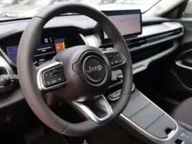 Jeep Avenger (2025) thumbnail 16
