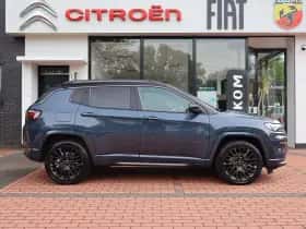 Jeep Compass (2021) thumbnail 3