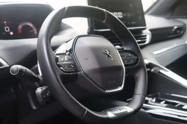 Peugeot 3008 (2023) thumbnail 12