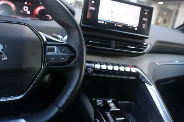 Peugeot 3008 (2023) thumbnail 39