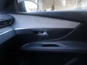 Peugeot 3008 (2023) thumbnail 42