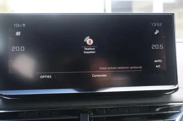 Peugeot 3008 (2023) thumbnail 49