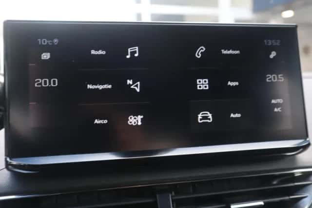 Peugeot 3008 (2023) thumbnail 52