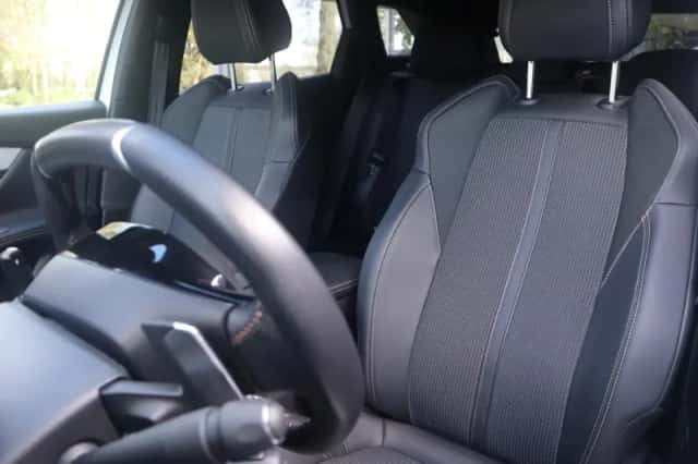 Peugeot 3008 (2023) thumbnail 55