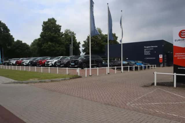 Peugeot 3008 (2023) thumbnail 61