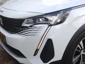 Peugeot 3008 (2023) thumbnail 10