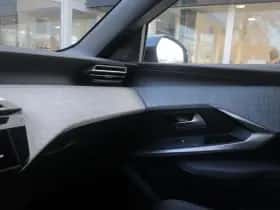 Peugeot 5008 (2025) thumbnail 37