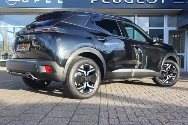 Peugeot 2008 (2025) thumbnail 4