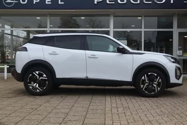 Peugeot 2008 (2025) thumbnail 3
