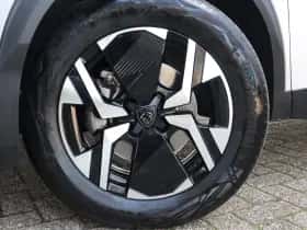 Peugeot 2008 (2025) thumbnail 11