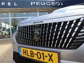 Peugeot 2008 (2025) thumbnail 18