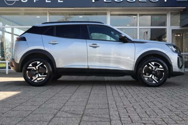 Peugeot 2008 (2025) thumbnail 3