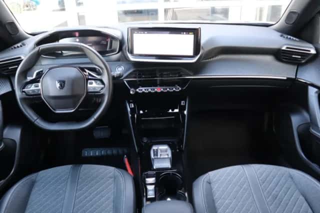 Peugeot 2008 (2025) thumbnail 5