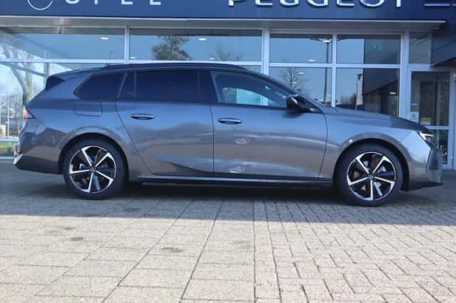 Opel Astra (2025) thumbnail 3