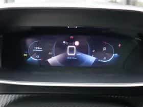Peugeot 2008 (2022) thumbnail 13