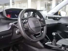Peugeot 208 (2021) thumbnail 12