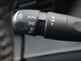 Peugeot 208 (2021) thumbnail 30