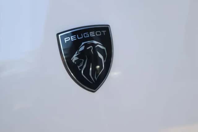 Peugeot 408 (2025) thumbnail 28