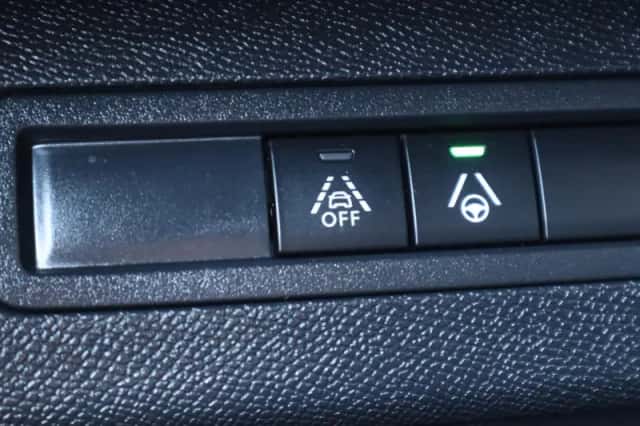 Peugeot 3008 (2022) thumbnail 43