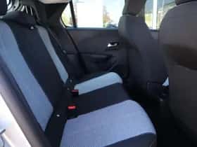 Opel Corsa (2025) thumbnail 9
