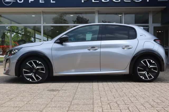 Peugeot 208 (2025) thumbnail 2
