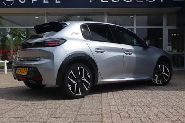 Peugeot 208 (2025) thumbnail 4