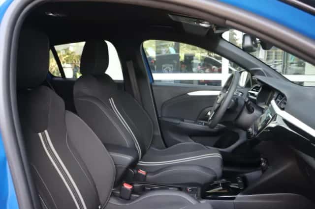 Opel Corsa (2025) thumbnail 6