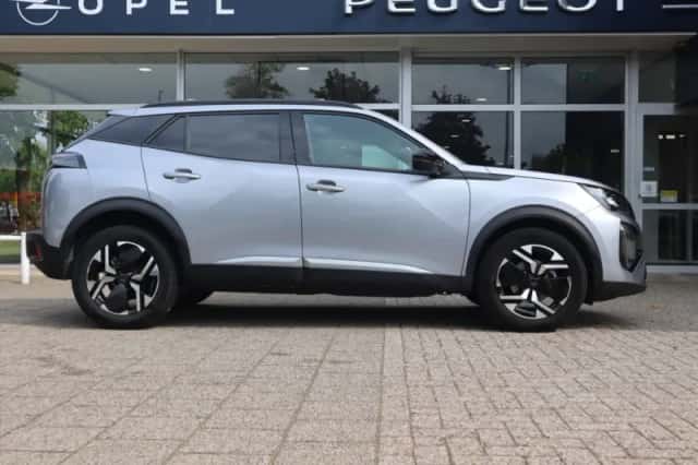 Peugeot 2008 (2025) thumbnail 3