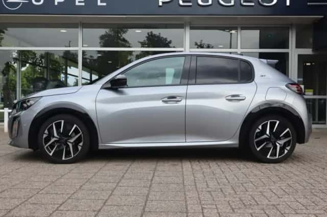 Peugeot 208 (2025) thumbnail 2