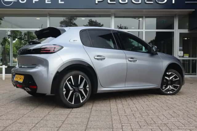 Peugeot 208 (2025) thumbnail 4