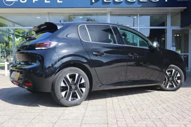 Peugeot 208 (2025) thumbnail 4