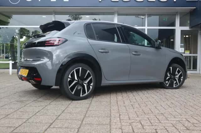 Peugeot 208 (2025) thumbnail 4