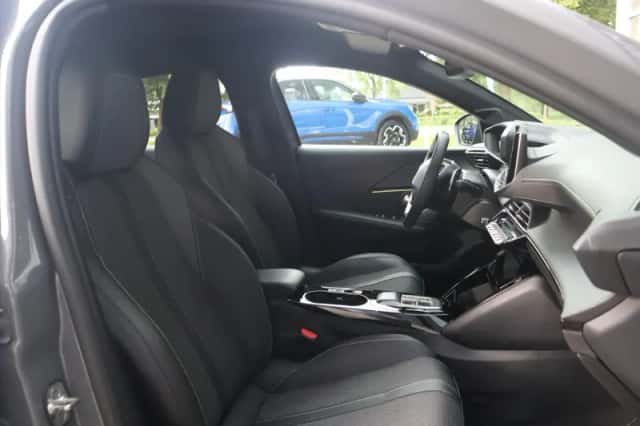 Peugeot 208 (2025) thumbnail 6