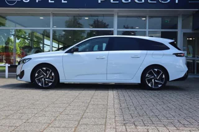 Peugeot 308 (2025) thumbnail 3