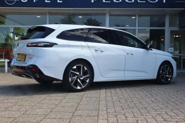 Peugeot 308 (2025) thumbnail 5